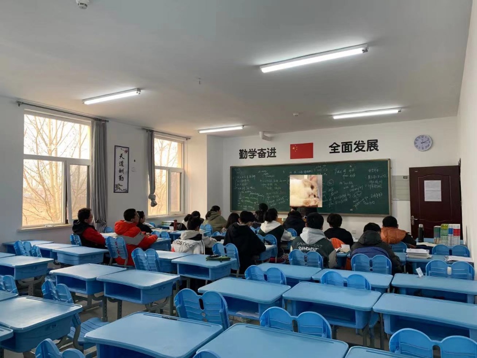 恒领教育全日制一天